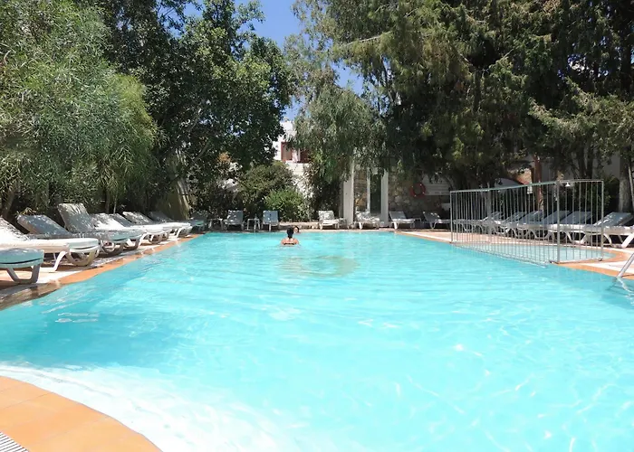 ホテル Okaliptus ビテツ