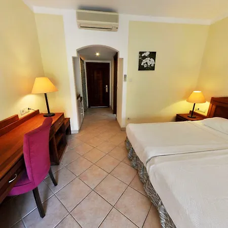 Hotel Okaliptus 4*